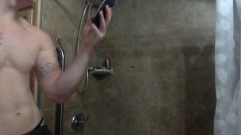 sexylax69  03-06-2022